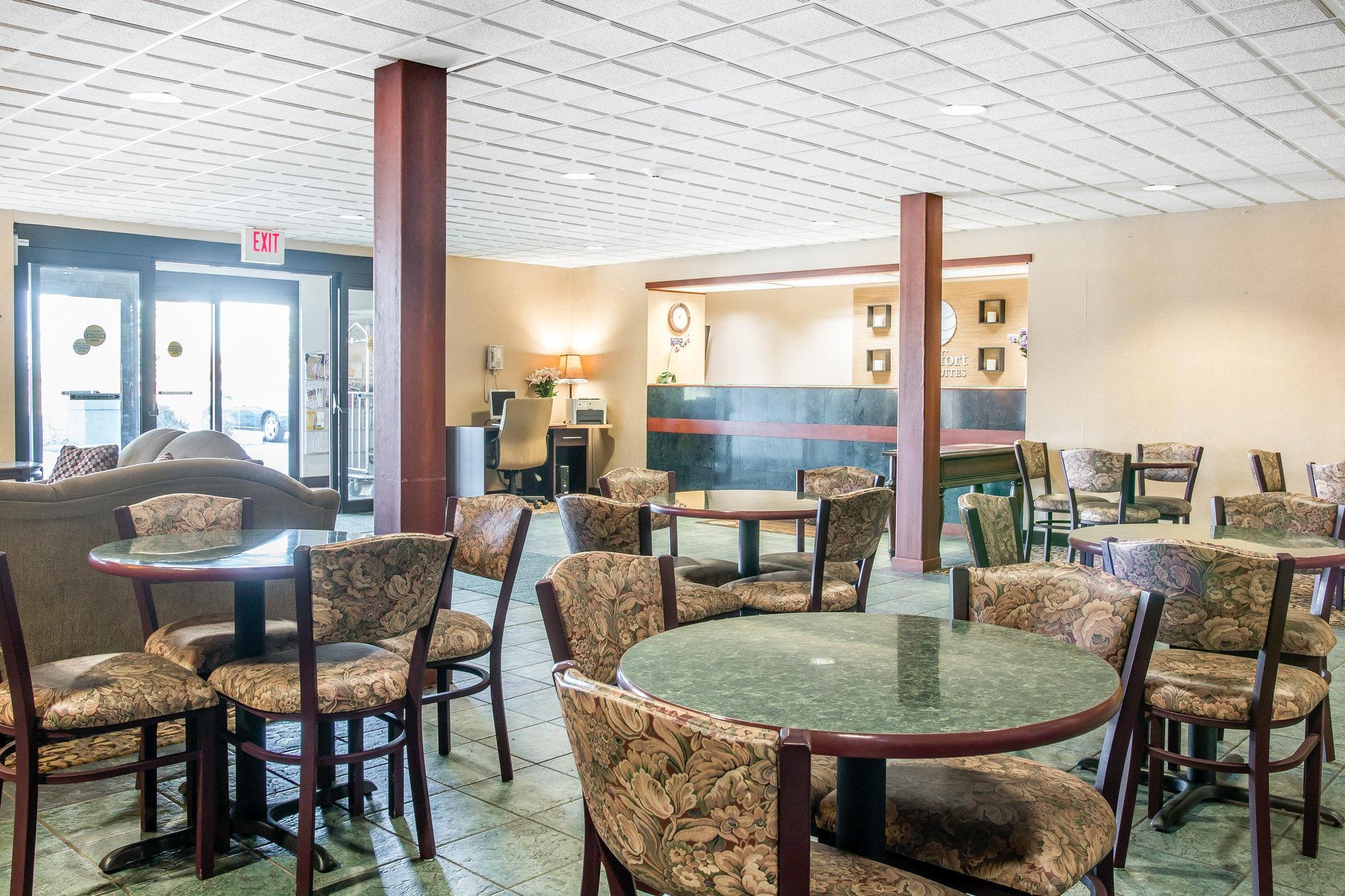 Comfort Inn & Suites Maumee - Toledo I80-90 Exterior photo